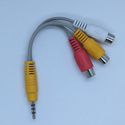 Cable with 3.5 mm plug to 3 RCA plugs for video cameras
